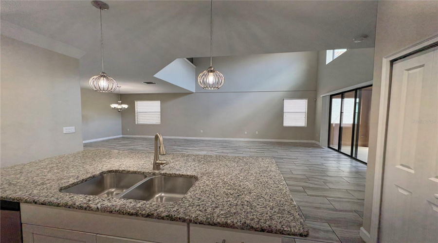DAVENPORT, Florida 33837, 5 Bedrooms Bedrooms, ,5 BathroomsBathrooms,Residential,For Sale,SOLTERRA,0,MFRP4938770