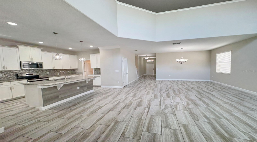 DAVENPORT, Florida 33837, 5 Bedrooms Bedrooms, ,5 BathroomsBathrooms,Residential,For Sale,SOLTERRA,0,MFRP4938770