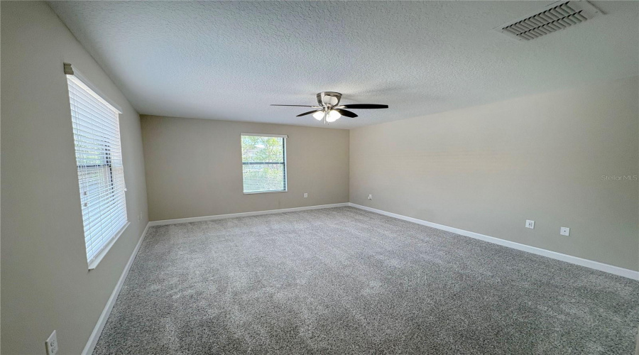 DAVENPORT, Florida 33837, 5 Bedrooms Bedrooms, ,5 BathroomsBathrooms,Residential,For Sale,SOLTERRA,0,MFRP4938770