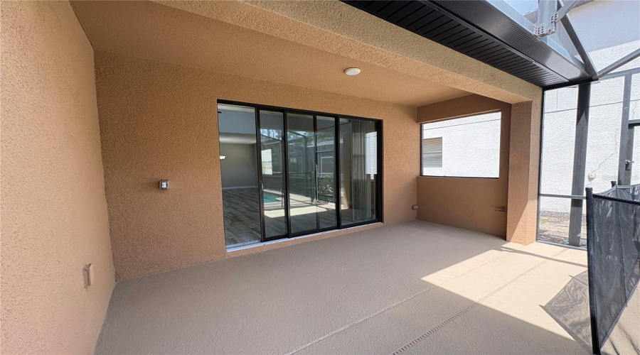DAVENPORT, Florida 33837, 5 Bedrooms Bedrooms, ,5 BathroomsBathrooms,Residential,For Sale,SOLTERRA,0,MFRP4938770