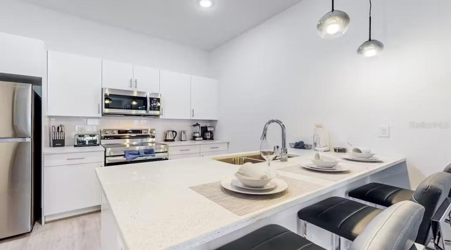 DAVENPORT, Florida 33896, 4 Bedrooms Bedrooms, ,4 BathroomsBathrooms,Residential,For Sale,TRIKOMO,0,MFRO6409292