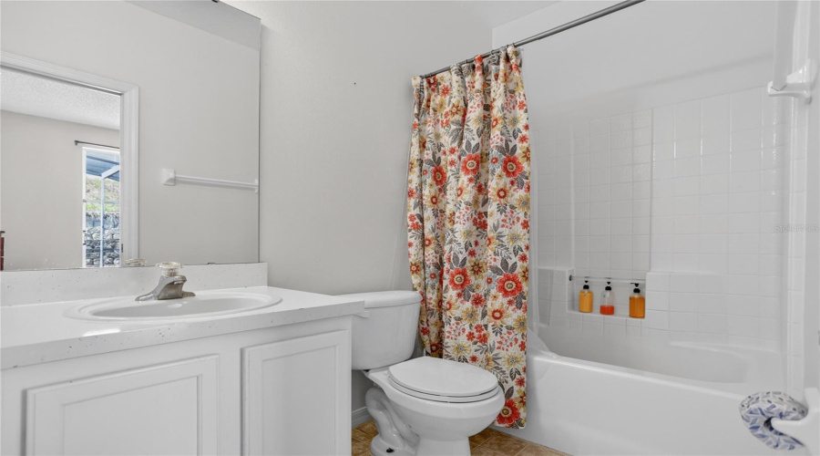 DAVENPORT, Florida 33837, 3 Bedrooms Bedrooms, ,2 BathroomsBathrooms,Residential,For Sale,SUNSET VIEW,0,MFRO6407760