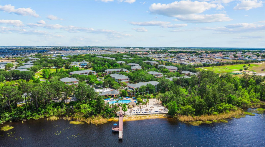 Hard to believe you are less than 8 miles from Walt Disney World!
