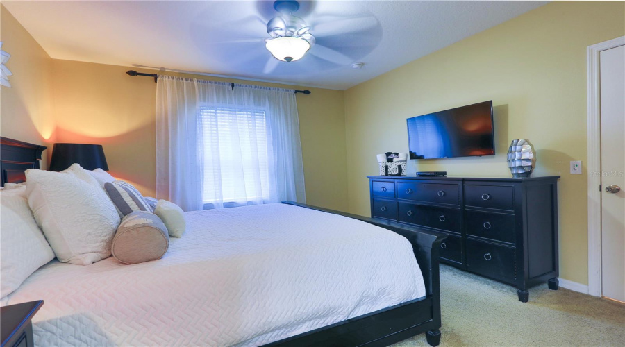 KISSIMMEE, Florida 34747, 5 Bedrooms Bedrooms, ,4 BathroomsBathrooms,Residential,For Sale,STROMBOLI,0,MFRO6286908