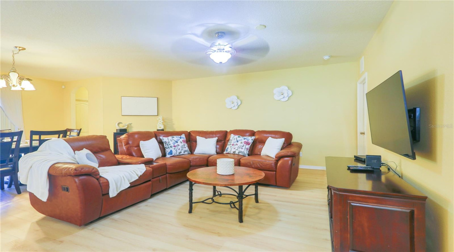 KISSIMMEE, Florida 34747, 5 Bedrooms Bedrooms, ,4 BathroomsBathrooms,Residential,For Sale,STROMBOLI,0,MFRO6286908