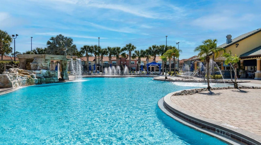 KISSIMMEE, Florida 34747, 5 Bedrooms Bedrooms, ,4 BathroomsBathrooms,Residential,For Sale,BEACH PALM,0,MFRO6409330