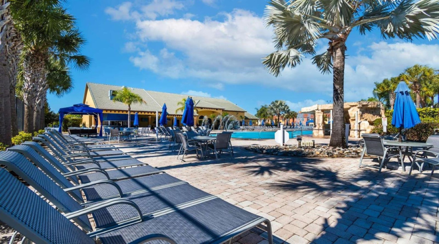 KISSIMMEE, Florida 34747, 5 Bedrooms Bedrooms, ,4 BathroomsBathrooms,Residential,For Sale,BEACH PALM,0,MFRO6409330