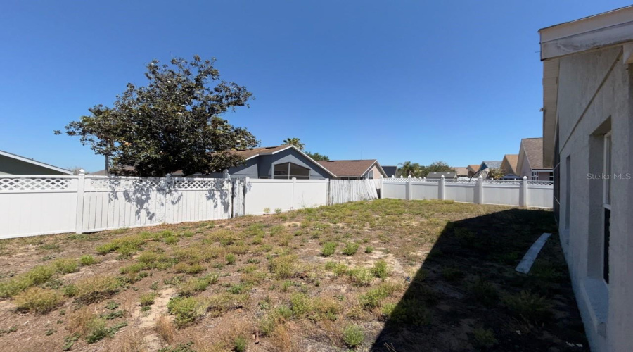 DAVENPORT, Florida 33837, 3 Bedrooms Bedrooms, ,2 BathroomsBathrooms,Residential,For Sale,PRINCE CHARLES,0,MFRS5150116