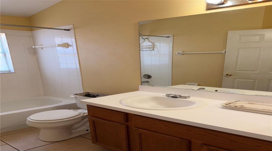 DAVENPORT, Florida 33837, 3 Bedrooms Bedrooms, ,2 BathroomsBathrooms,Residential,For Sale,PRINCE CHARLES,0,MFRS5150116
