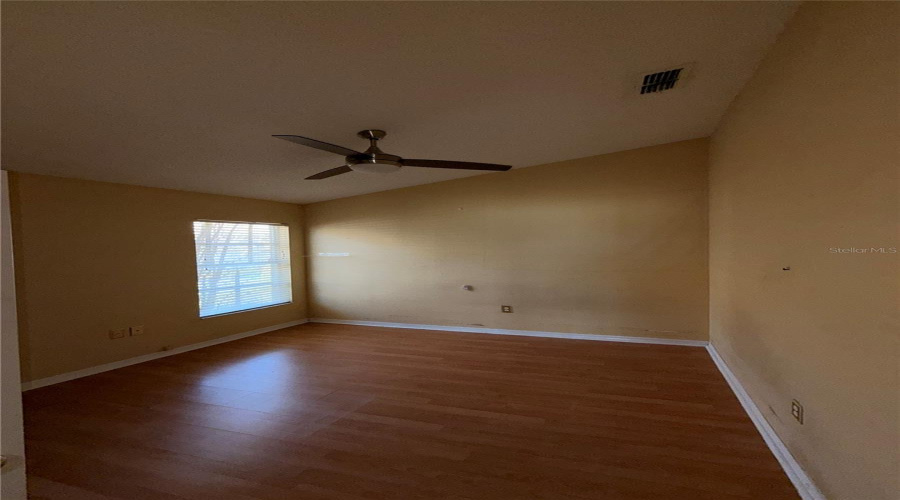 DAVENPORT, Florida 33837, 3 Bedrooms Bedrooms, ,2 BathroomsBathrooms,Residential,For Sale,PRINCE CHARLES,0,MFRS5150116