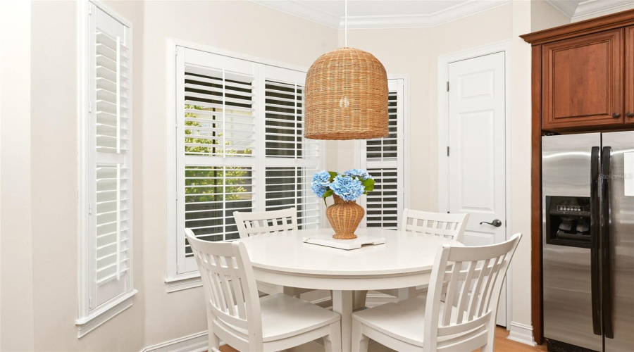 Bkfast Nook in kitchen
