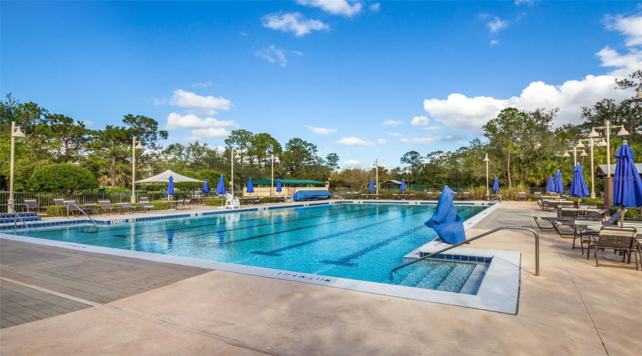 Heated Lap Pool in walking distance - downtown Celebration
