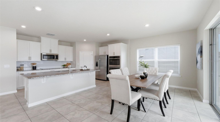 DAVENPORT, Florida 33837, 3 Bedrooms Bedrooms, ,2 BathroomsBathrooms,Residential,For Sale,SYDNEY,0,MFRO6409183