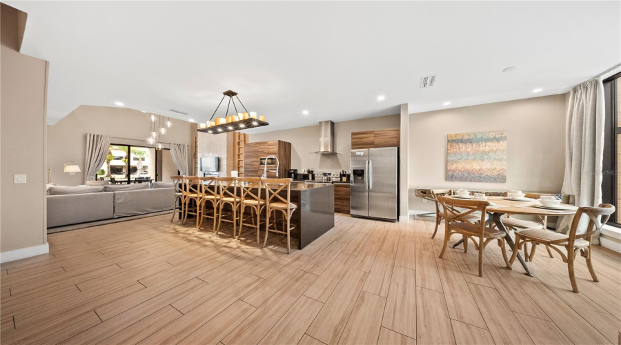KISSIMMEE, Florida 34747, 4 Bedrooms Bedrooms, ,4 BathroomsBathrooms,Residential,For Sale,BROOKLYN,0,MFRO6409072