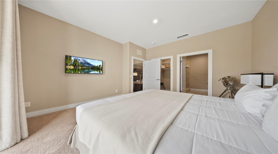 KISSIMMEE, Florida 34747, 4 Bedrooms Bedrooms, ,4 BathroomsBathrooms,Residential,For Sale,BROOKLYN,0,MFRO6409072