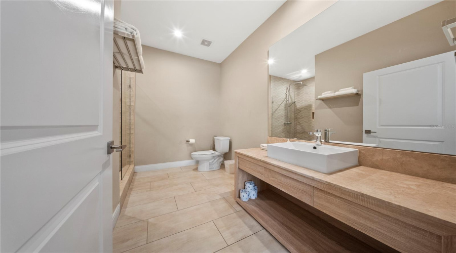KISSIMMEE, Florida 34747, 4 Bedrooms Bedrooms, ,4 BathroomsBathrooms,Residential,For Sale,BROOKLYN,0,MFRO6409072