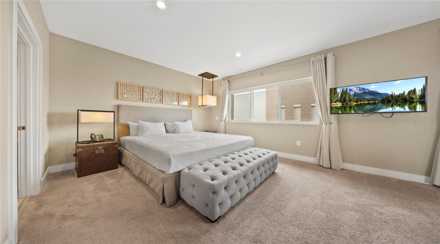 KISSIMMEE, Florida 34747, 4 Bedrooms Bedrooms, ,4 BathroomsBathrooms,Residential,For Sale,BROOKLYN,0,MFRO6409072