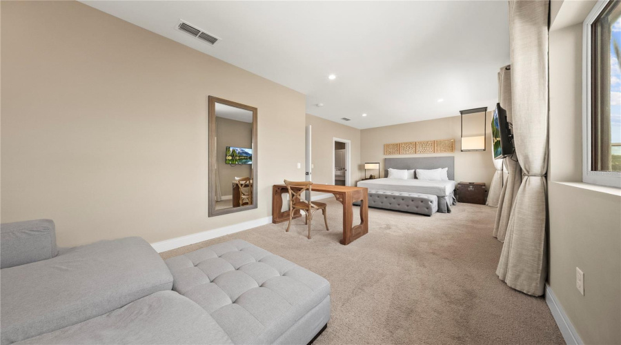 KISSIMMEE, Florida 34747, 4 Bedrooms Bedrooms, ,4 BathroomsBathrooms,Residential,For Sale,BROOKLYN,0,MFRO6409072
