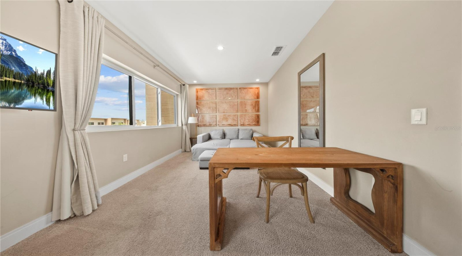 KISSIMMEE, Florida 34747, 4 Bedrooms Bedrooms, ,4 BathroomsBathrooms,Residential,For Sale,BROOKLYN,0,MFRO6409072
