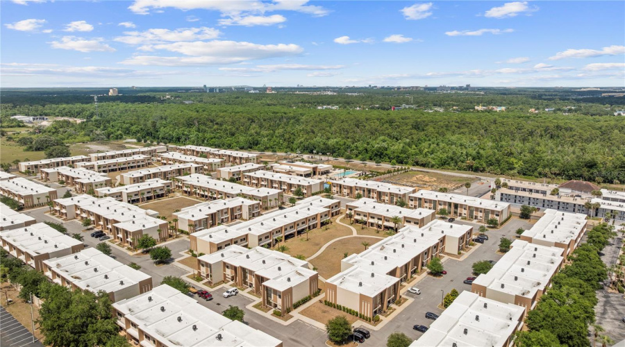 KISSIMMEE, Florida 34747, 4 Bedrooms Bedrooms, ,4 BathroomsBathrooms,Residential,For Sale,BROOKLYN,0,MFRO6409072