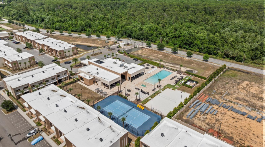 KISSIMMEE, Florida 34747, 4 Bedrooms Bedrooms, ,4 BathroomsBathrooms,Residential,For Sale,BROOKLYN,0,MFRO6409072