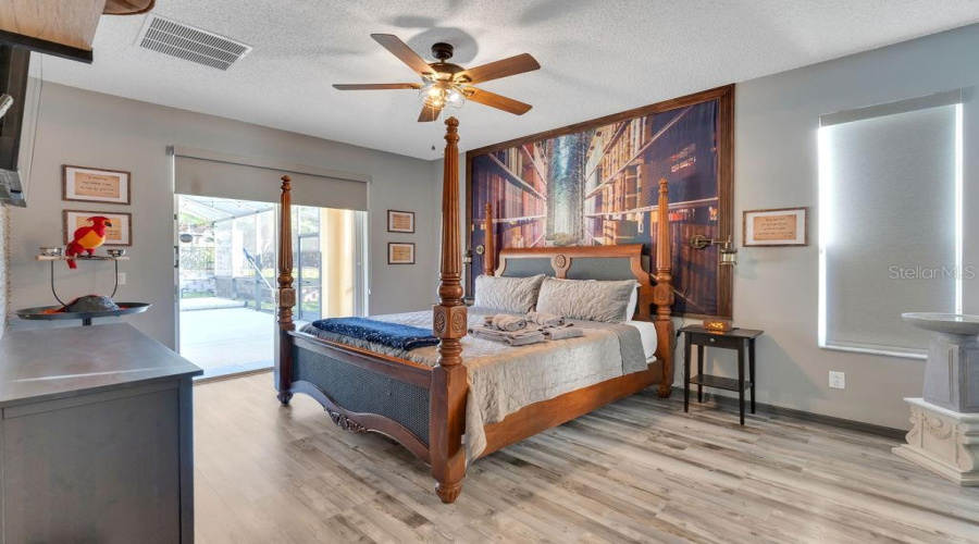 KISSIMMEE, Florida 34747, 7 Bedrooms Bedrooms, ,4 BathroomsBathrooms,Residential,For Sale,SUNRISE KEY,0,MFRO6409259