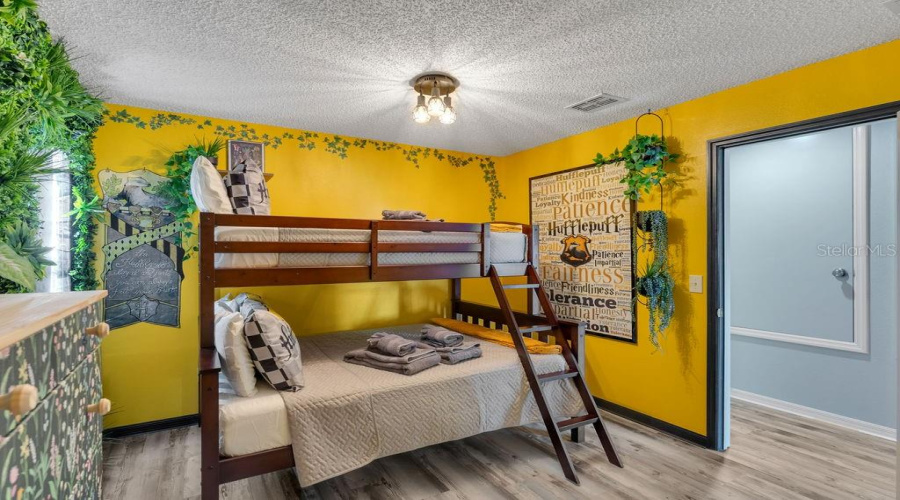 KISSIMMEE, Florida 34747, 7 Bedrooms Bedrooms, ,4 BathroomsBathrooms,Residential,For Sale,SUNRISE KEY,0,MFRO6409259