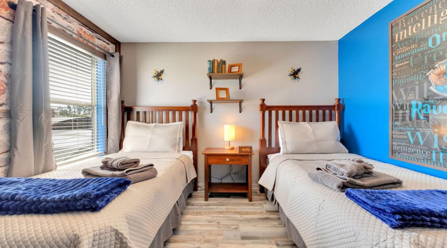 KISSIMMEE, Florida 34747, 7 Bedrooms Bedrooms, ,4 BathroomsBathrooms,Residential,For Sale,SUNRISE KEY,0,MFRO6409259