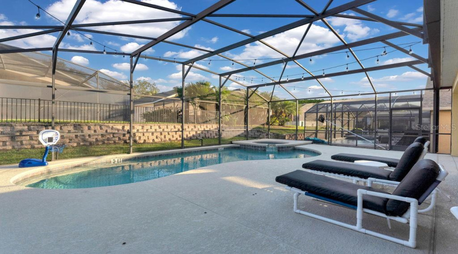 KISSIMMEE, Florida 34747, 7 Bedrooms Bedrooms, ,4 BathroomsBathrooms,Residential,For Sale,SUNRISE KEY,0,MFRO6409259