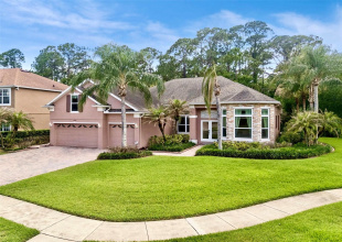 Gorgeous Corner Lot