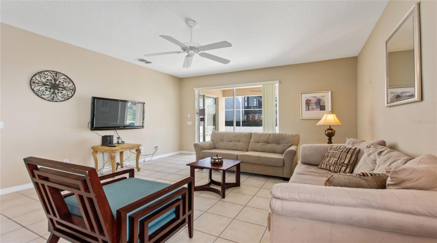 DAVENPORT, Florida 33897, 3 Bedrooms Bedrooms, ,2 BathroomsBathrooms,Residential,For Sale,BONVILLE,0,MFRO6409128