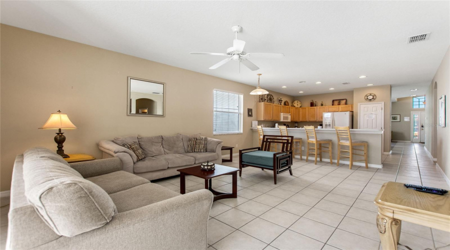 DAVENPORT, Florida 33897, 3 Bedrooms Bedrooms, ,2 BathroomsBathrooms,Residential,For Sale,BONVILLE,0,MFRO6409128