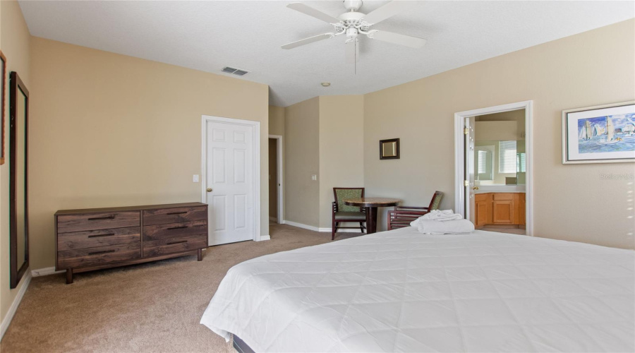 DAVENPORT, Florida 33897, 3 Bedrooms Bedrooms, ,2 BathroomsBathrooms,Residential,For Sale,BONVILLE,0,MFRO6409128