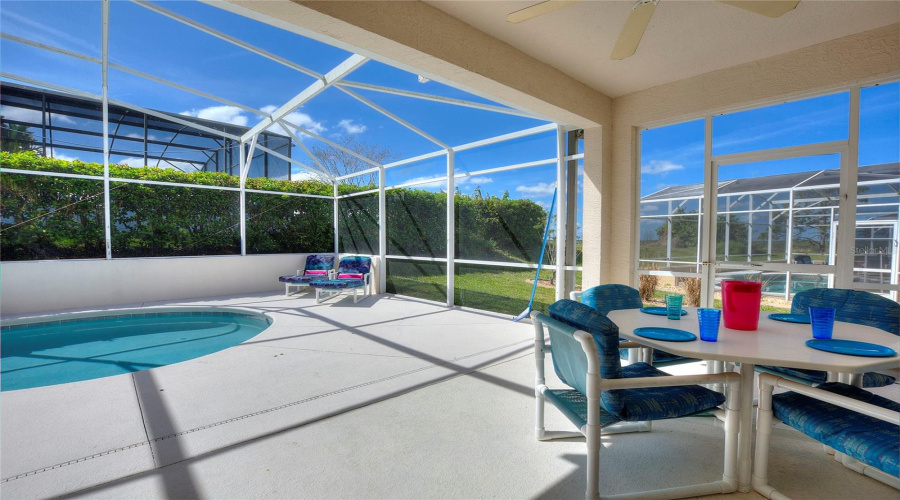 DAVENPORT, Florida 33897, 3 Bedrooms Bedrooms, ,2 BathroomsBathrooms,Residential,For Sale,BONVILLE,0,MFRO6409128
