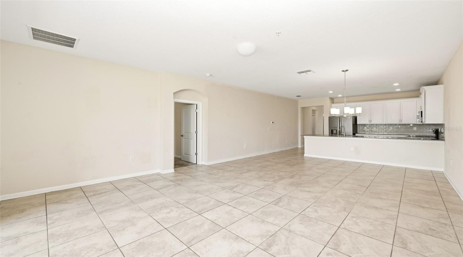 DAVENPORT, Florida 33896, 3 Bedrooms Bedrooms, ,2 BathroomsBathrooms,Residential,For Sale,OCEAN COURSE,0,MFRS5150304