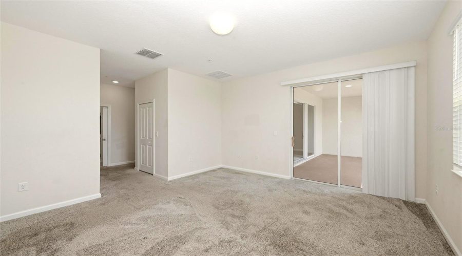 DAVENPORT, Florida 33896, 3 Bedrooms Bedrooms, ,2 BathroomsBathrooms,Residential,For Sale,OCEAN COURSE,0,MFRS5150304