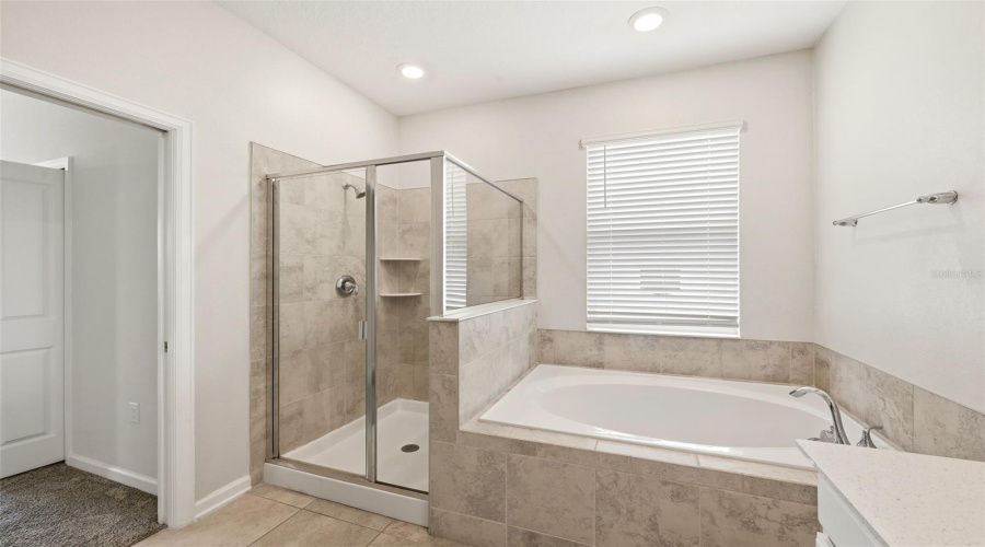 DAVENPORT, Florida 33896, 3 Bedrooms Bedrooms, ,2 BathroomsBathrooms,Residential,For Sale,OCEAN COURSE,0,MFRS5150304