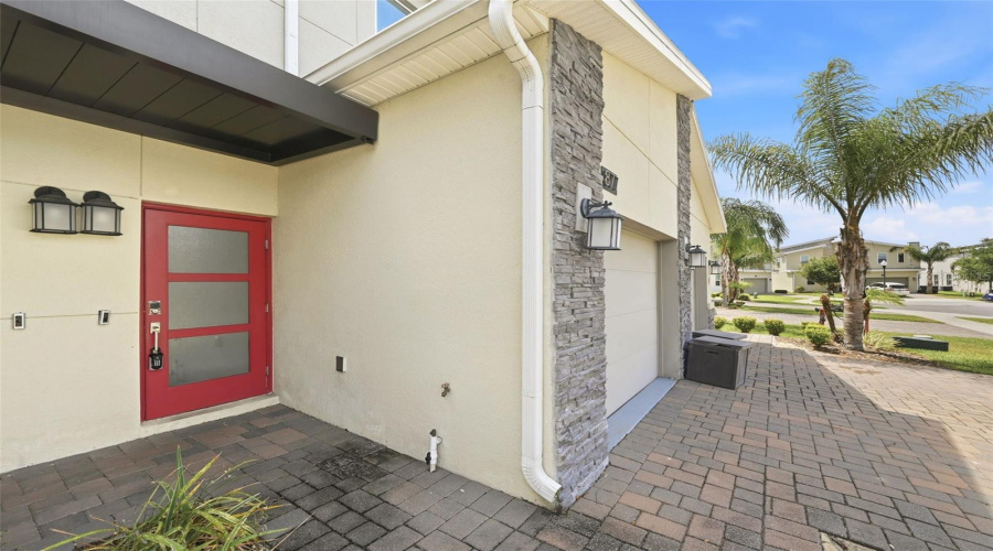 DAVENPORT, Florida 33896, 3 Bedrooms Bedrooms, ,2 BathroomsBathrooms,Residential,For Sale,OCEAN COURSE,0,MFRS5150304