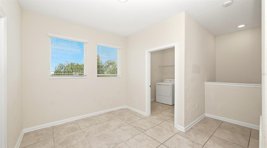 DAVENPORT, Florida 33896, 3 Bedrooms Bedrooms, ,2 BathroomsBathrooms,Residential,For Sale,OCEAN COURSE,0,MFRS5150304