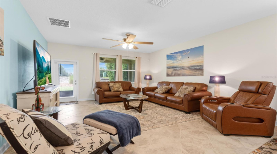 DAVENPORT, Florida 33896, 3 Bedrooms Bedrooms, ,2 BathroomsBathrooms,Residential,For Sale,BLACKWOLF RUN RD,0,MFRS5150290