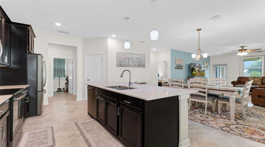 DAVENPORT, Florida 33896, 3 Bedrooms Bedrooms, ,2 BathroomsBathrooms,Residential,For Sale,BLACKWOLF RUN RD,0,MFRS5150290