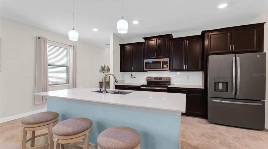 DAVENPORT, Florida 33896, 3 Bedrooms Bedrooms, ,2 BathroomsBathrooms,Residential,For Sale,BLACKWOLF RUN RD,0,MFRS5150290