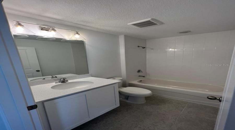 DAVENPORT, Florida 33896, 3 Bedrooms Bedrooms, ,2 BathroomsBathrooms,Residential,For Sale,LONGBOAT,0,MFRS5150354