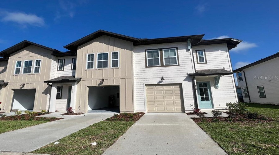 DAVENPORT, Florida 33896, 3 Bedrooms Bedrooms, ,2 BathroomsBathrooms,Residential,For Sale,LONGBOAT,0,MFRS5150354