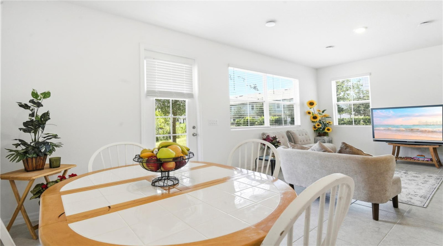 DAVENPORT, Florida 33896, 3 Bedrooms Bedrooms, ,2 BathroomsBathrooms,Residential,For Sale,LONGBOAT,0,MFRS5150354