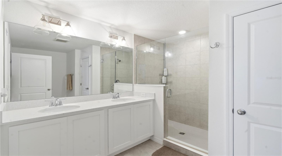 DAVENPORT, Florida 33896, 3 Bedrooms Bedrooms, ,2 BathroomsBathrooms,Residential,For Sale,LONGBOAT,0,MFRS5150354