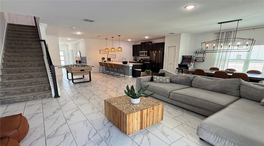 DAVENPORT, Florida 33896, 5 Bedrooms Bedrooms, ,4 BathroomsBathrooms,Residential,For Sale,SPLASH SHOT,0,MFRO6403610