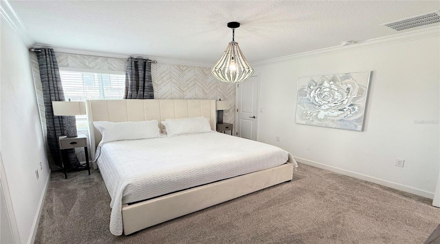 DAVENPORT, Florida 33896, 5 Bedrooms Bedrooms, ,4 BathroomsBathrooms,Residential,For Sale,SPLASH SHOT,0,MFRO6403610