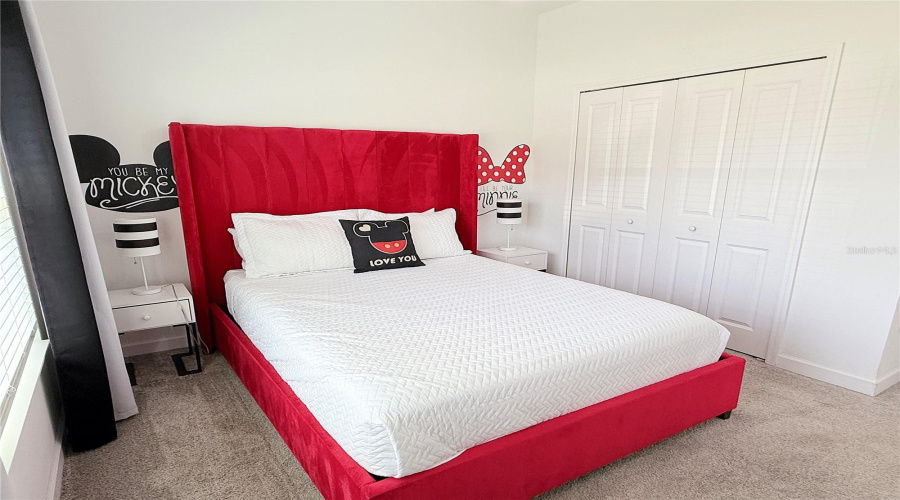 DAVENPORT, Florida 33896, 5 Bedrooms Bedrooms, ,4 BathroomsBathrooms,Residential,For Sale,SPLASH SHOT,0,MFRO6403610