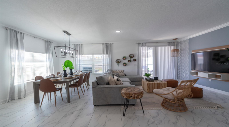 DAVENPORT, Florida 33896, 5 Bedrooms Bedrooms, ,4 BathroomsBathrooms,Residential,For Sale,SPLASH SHOT,0,MFRO6403610